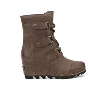 SOREL Joan of Arctic Wedge Mid Boots - Tobacco sz 7